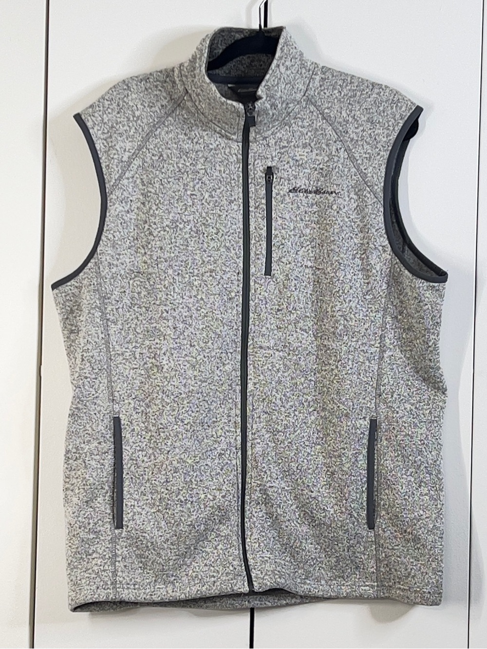 EDDIE BAUER Size L Gray Zip Up Lightweight Pocketed Vest
